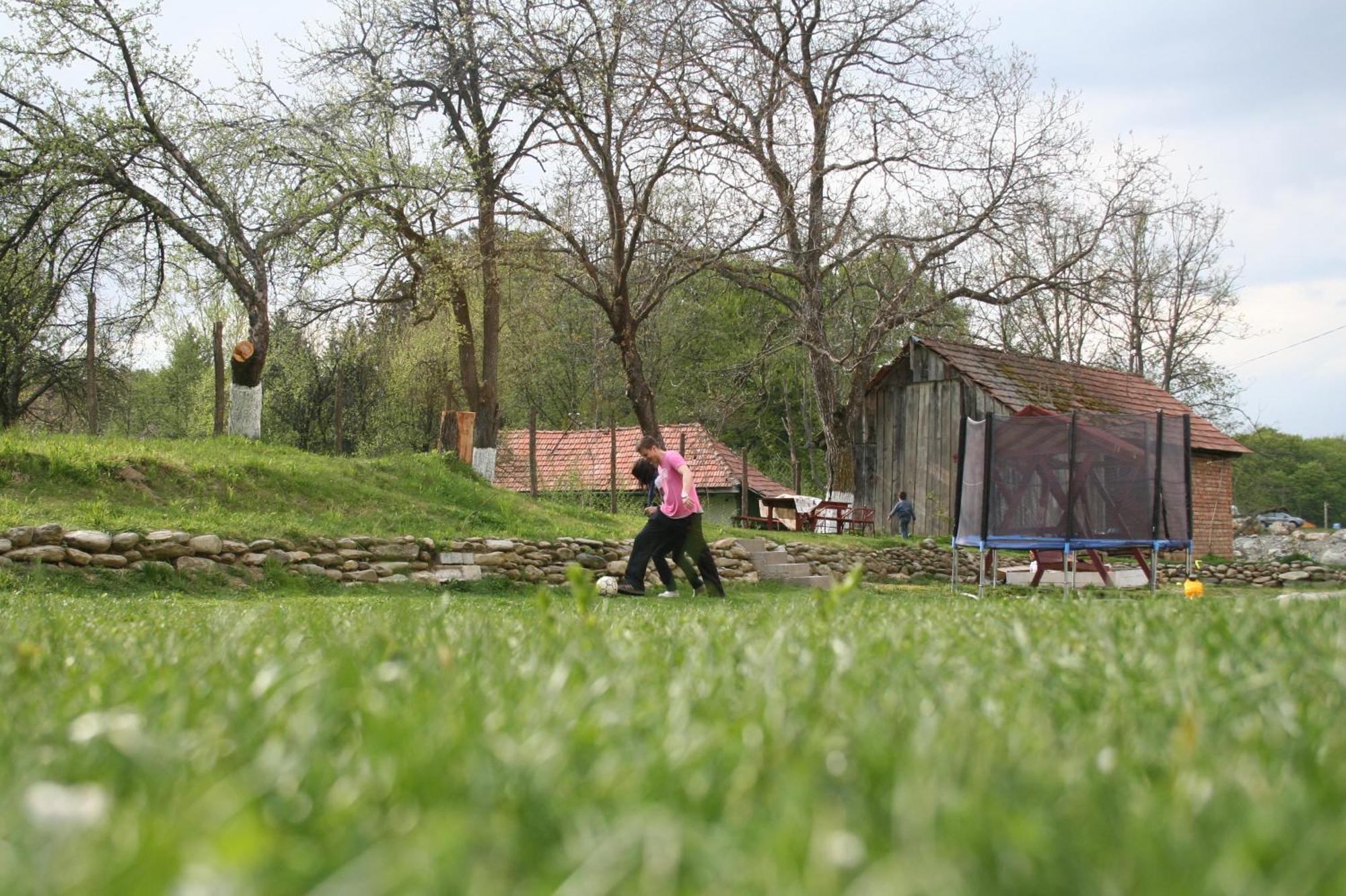 Pension Belmonte Сымбэта-де-Сус Экстерьер фото