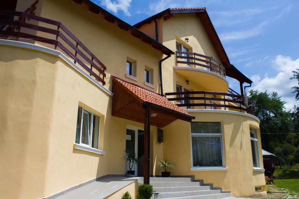 Pension Belmonte Сымбэта-де-Сус Экстерьер фото