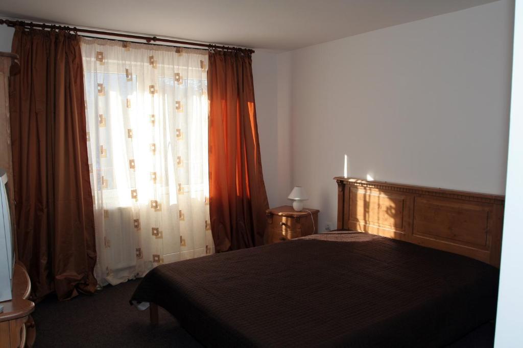 Pension Belmonte Сымбэта-де-Сус Экстерьер фото